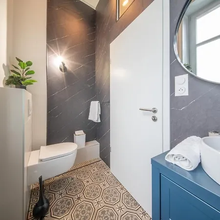 公寓 Beautiful Centre De Caractere - Private Free Parking Included *