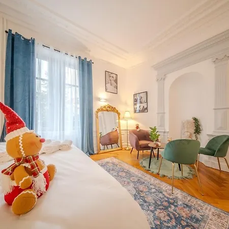 Appartement Beautiful Centre De Caractère - Private Free Parking Included *