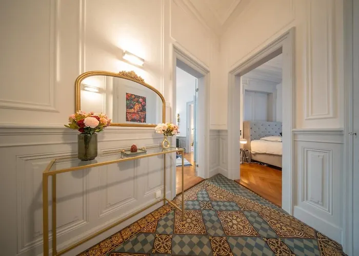 Unterlinden 12 De Caractere Parking Apartamento *