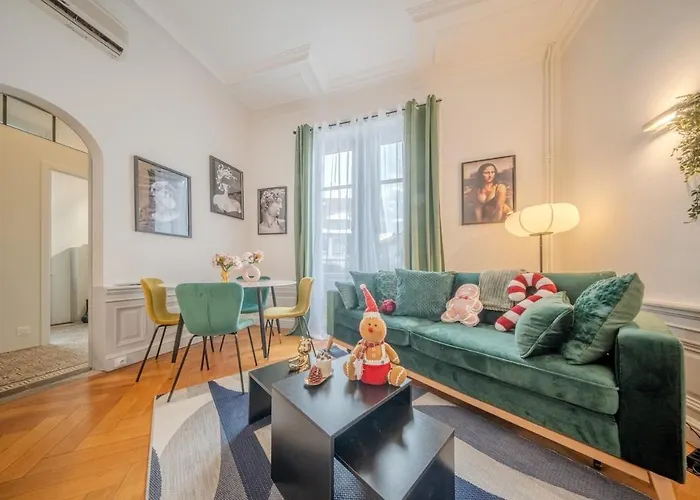 Unterlinden 12 De Caractere Parking